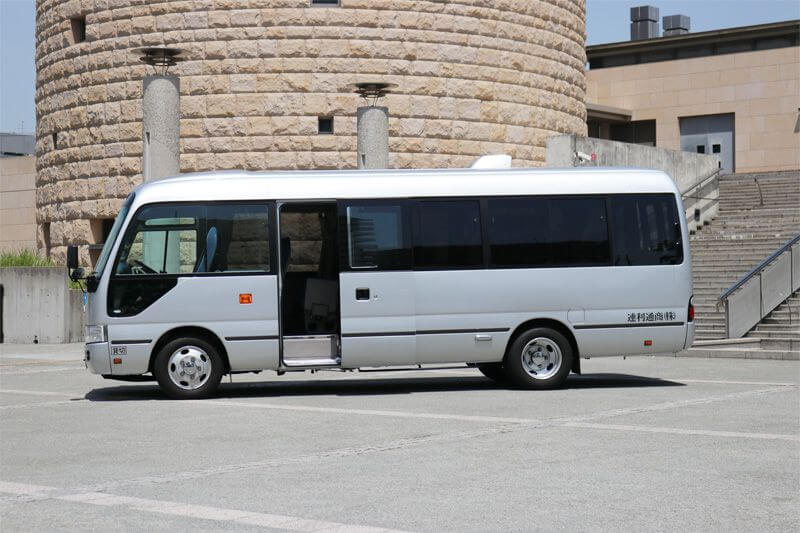 貸切バス　マイクロバス　トヨタ コースター
